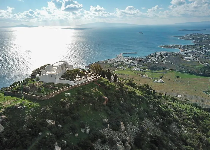 Dolce Waterfront Villa, Logaras, Paros Villa *