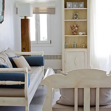 Villa Dolce Waterfront Villa, Logaras, Paros Piso Livadi