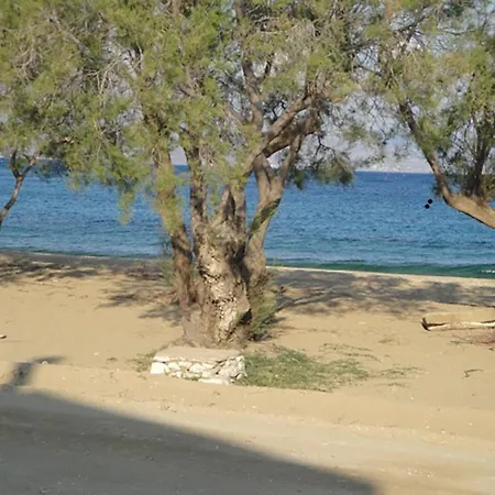 Villa Dolce Waterfront Villa, Logaras, *